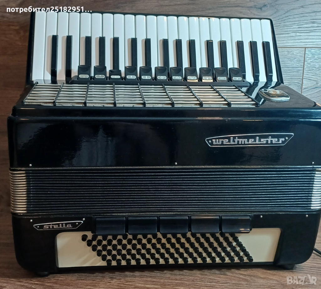 Акордеон 96баса WELTMEISTER STELA , снимка 1