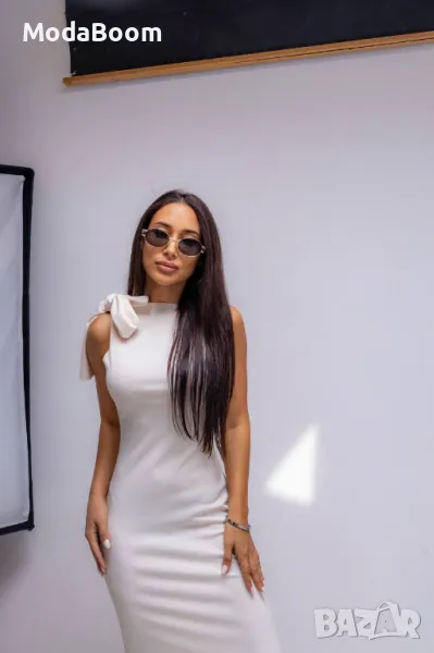 Дълга бяла дамска рокля , снимка 1
