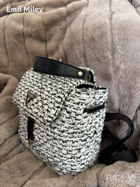 Дамска раница Guess, снимка 1