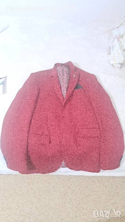 Продавам Мъжко Червено Сако, снимка 1