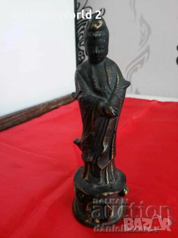 Порцеланова Статуетка , Фигура МОНАХ , Будизъм