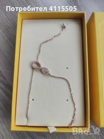 Swarovski Верижка 'Hyperbola' в Злато - НОВО, снимка 7 - Колиета, медальони, синджири - 53267212