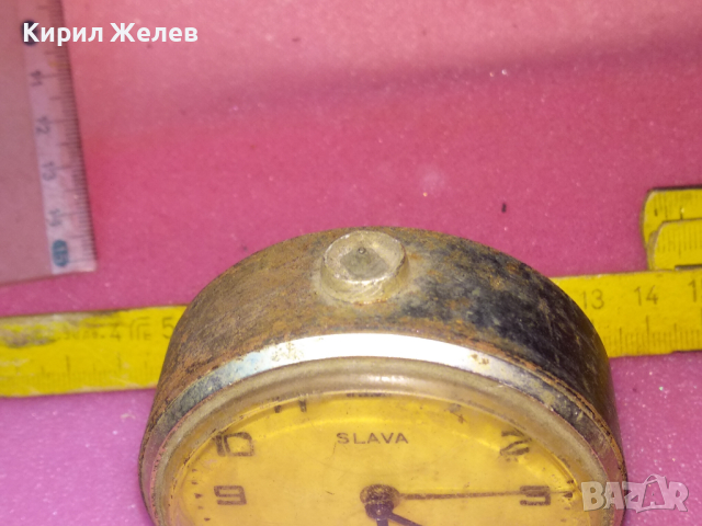 SLAVA MADE in USSR Стар КОЛЕКЦИОНЕРСКИ РУСКИ БУДИЛНИК МЕХАНИЧЕН НАСТОЛЕН ЧАСОВНИК СЛАВА СССР 39230, снимка 9 - Антикварни и старинни предмети - 44544935
