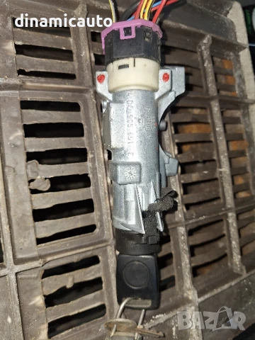 Патрон запалване Audi A4 - 4D0 905 851 E