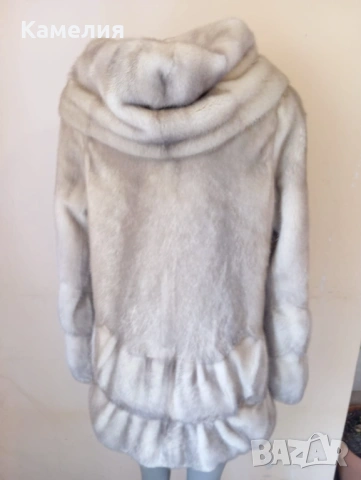 Палто от норка , снимка 5 - Палта, манта - 54254721