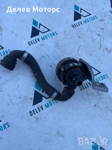 8605322-02 водна помпа от BMW X1 X DRIVE 20i, 192 h.p., automatic, B48A20 engine, harman kardon