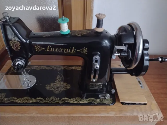 ДОМАШНА ШЕВНА МАШИНА "ЛУЧНИК" КЛ. 82, снимка 1