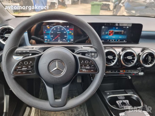 Mercedes A180i W177 на части 2020г., снимка 13 - Автомобили и джипове - 37635992