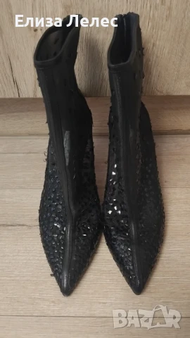 Oscar de la Renta боти 39 номер , снимка 8 - Дамски боти - 51219327