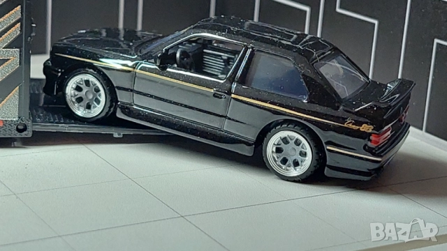 Светеща диорама BMW E30M  1/64, снимка 4 - Колекции - 52459048