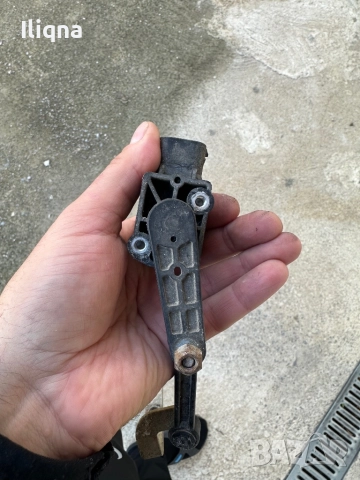 Сензор височина (кантар) за Мерцедес МЛ W164, снимка 3 - Части - 52059877