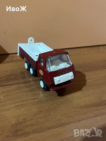 Старо камионче Мир, снимка 2 - Колекции - 52585416