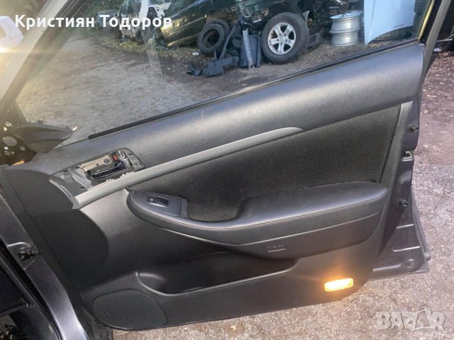 Тойота Авенсис на части, снимка 8 - Части - 34543505