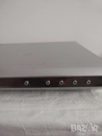 Grundig dvd player gdp 2550, снимка 3 - Плейъри, домашно кино, прожектори - 51064631