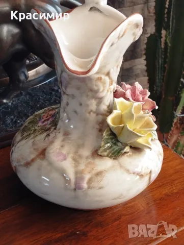 Стара ваза/кана Португалия ръчна изработка.Има пукнатина и забележки по жълтата роза, снимка 6 - Антикварни и старинни предмети - 50104764