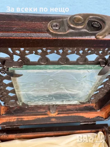 Стара дървена кутия за бижута, снимка 10 - Антикварни и старинни предмети - 49745368