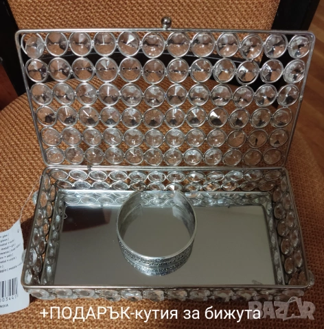 Масивна, сребърна ръчно изработена гривна Индия+подарък кутия за бижута, снимка 3 - Гривни - 53156414