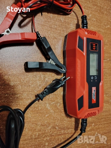 ЗАРЯДНО ЗА АКУМОЛАТОР 