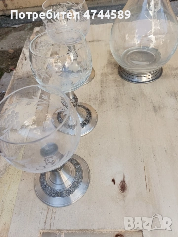 Комплект за Вино, снимка 2 - Сервизи - 54091560
