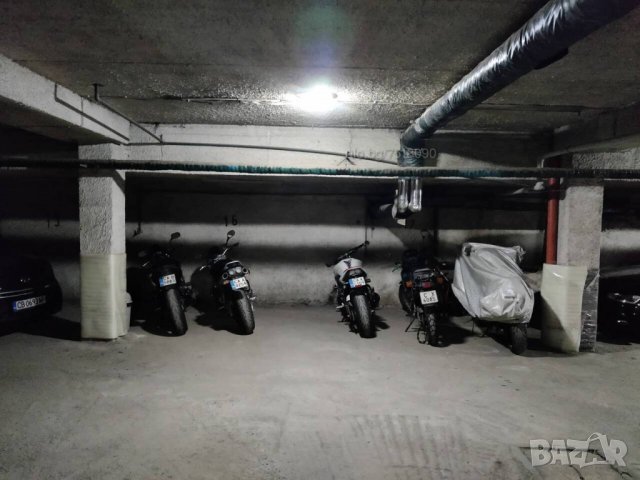 Парко място в подземен гараж  за мотор в студентскт град, снимка 1