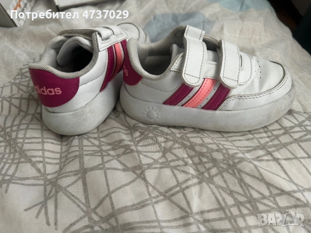 Детски маратонки Adidas 24, снимка 4 - Детски маратонки - 54316156