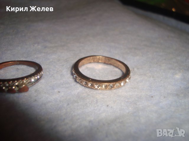 ДВЕ СТАРИ КРИСТАЛНИ МЕДНИ РЕТРО СТИЛ ПРЪСТЕНЧЕТА 27676, снимка 5 - Пръстени - 37473011