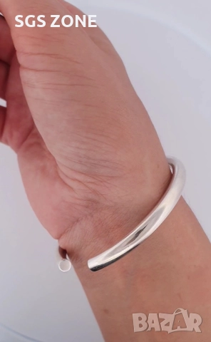 Класическа голяма твърда гривна, снимка 3 - Гривни - 52904489