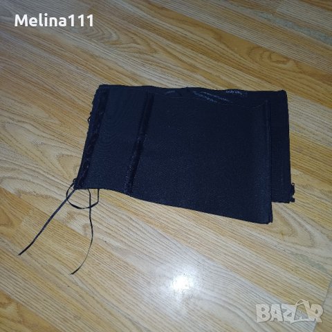 бюстие с цип отзад