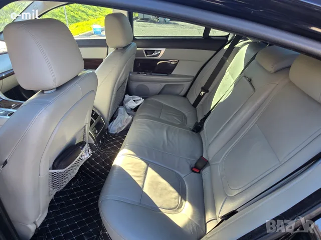 Jaguar XF 2.2D, 2014 г., снимка 14 - Автомобили и джипове - 56261883