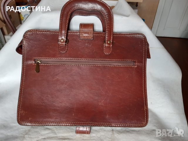 Италианска чанта от естествена кожа, снимка 4 - Чанти - 29735245