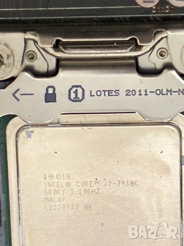 Дънна Платка: Asus ROG Rampage IV Extreme+ intel i7 3930k+ 16GB DDR, снимка 5 - Дънни платки - 53021243