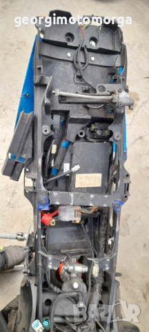 Само на части Yamaha r6 2005, снимка 6 - Мотоциклети и мототехника - 36382974