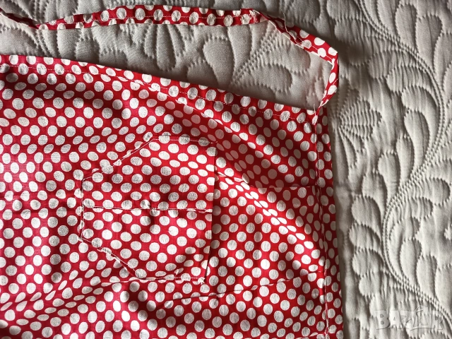 Престилка широка 65см. дълга 68см., снимка 2 - Поли - 53917225