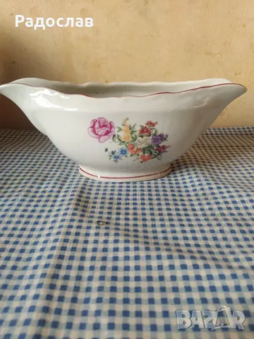 стара порцеланова сосиера