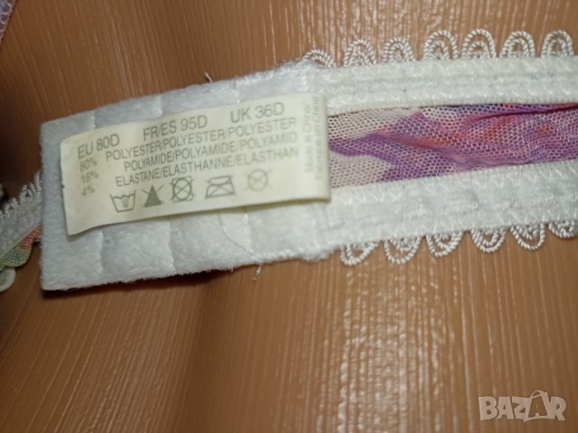 Hunkemoler 80 D-Перфектен сатенен сутиен с твърди чашки с флорален принт , снимка 7 - Бельо - 37323110