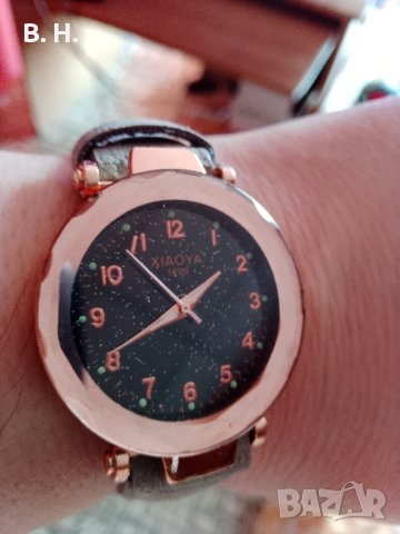 Дамски луксозен часовник 