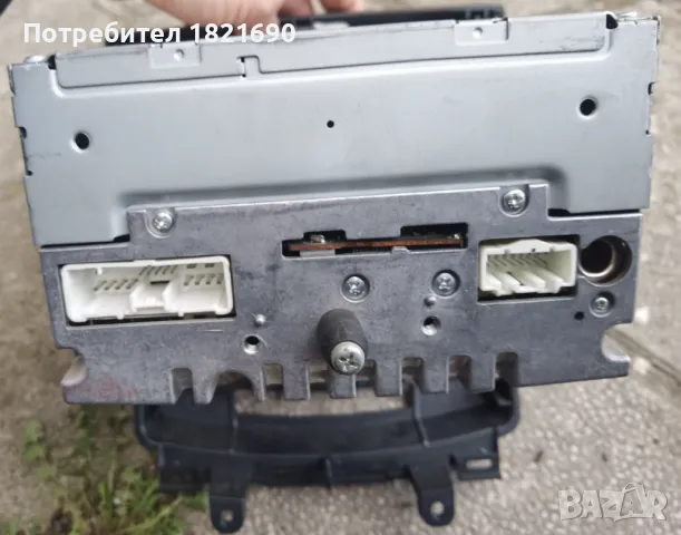 CD changer с радио за Mazda 5, снимка 3 - Части - 49608399