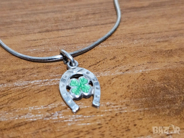 Подкова четирилистна детелина  и сребърно синджирче носи щастие и късмет на притежателят им, снимка 3 - Колиета, медальони, синджири - 52352627