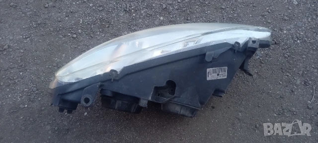 Ляв фар Peugeot 307, снимка 3 - Части - 50595136