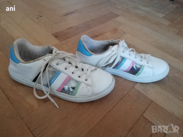 отлични маратонки , снимка 4 - Детски маратонки - 38347640