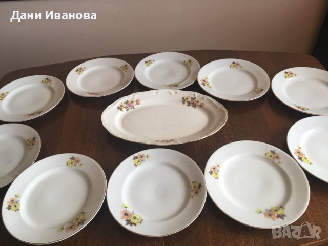 Сервиз 11 порцеланови чинии - 10 за основно ястие и една голяма елипса, снимка 7 - Чинии - 40377253