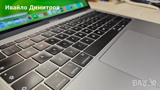Apple MacBook Air 13.3" 2019 A1932, снимка 2 - Лаптопи за работа - 52618497
