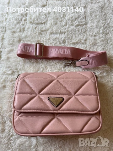 Дамска чанта Прада, не е оригинална, чисто нова е 