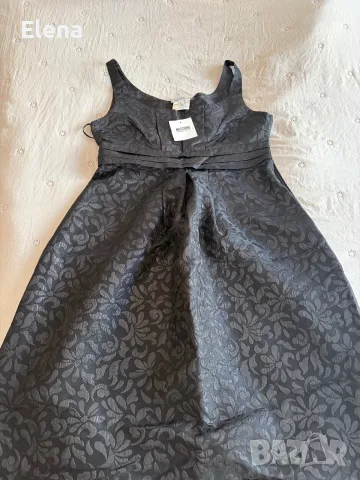 Нова Moschino S/M с етикет оригинална цена 45 евро 