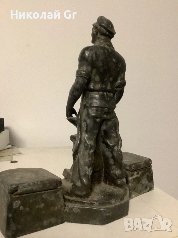 Мастилница времената социализма метал отличен състояние височина 19 см, снимка 6 - Антикварни и старинни предмети - 53012399