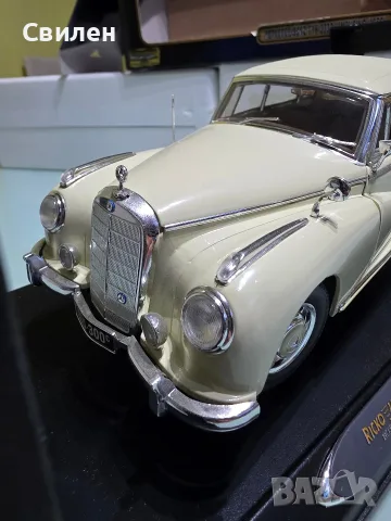 Mercedes 300C (1:18)