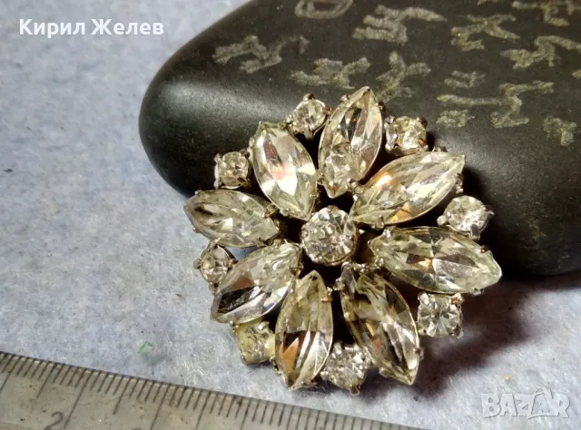 ПРЕКРАСНА СРЕБРИСТА ВИНТИДЖ АРТ КРИСТАЛНА БРОШКА ЦВЕТЕ с БЛЕСТЯЩ ФАСЕТИРАН ПЛАНИНСКИ КРИСТАЛ 85184, снимка 7 - Други - 48734007