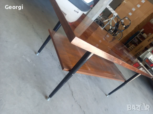 Холна маса дървена. Изключително запазена Размери дължина 1.30, ширина 0.55, височина 0.55 , снимка 4 - Маси - 51374113