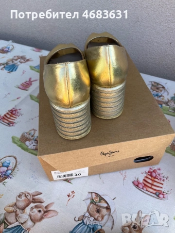 Обувки, снимка 4 - Дамски ежедневни обувки - 54321686