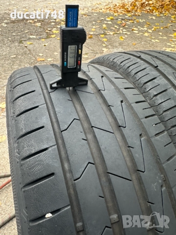 2бр. летни гуми 235/45/17 - Hankook